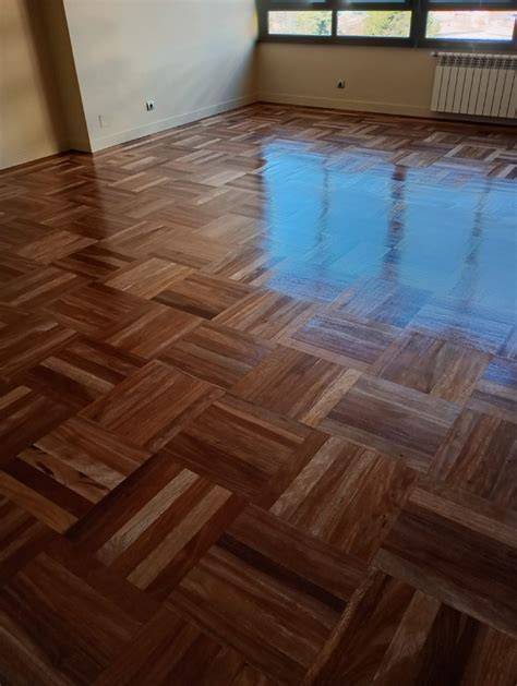 parquet barnizado mantenimiento brillo natural