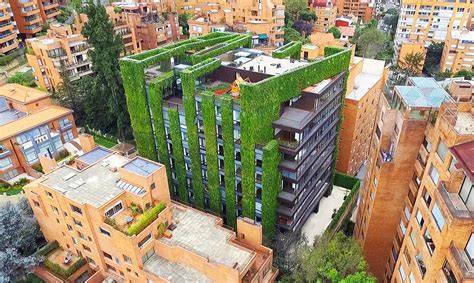 Fachadas verdes en edificios urbanos