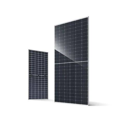 instalación de módulo bifacial Sunova