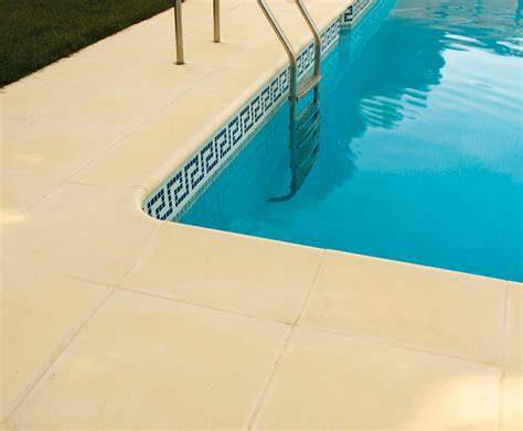 baldosa travertino para piscina infografía