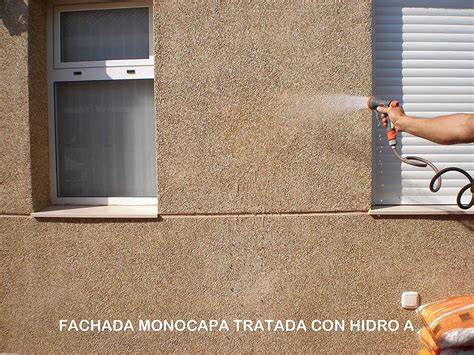 imagen técnica de fachada protegida por hidrofugante